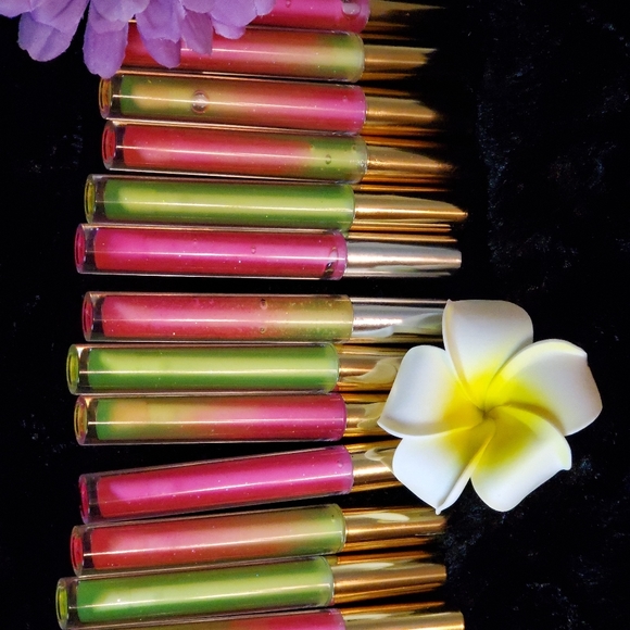 Tropical smoothie island lipglosses - Picture 4 of 5